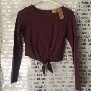Long sleeve tie crop top